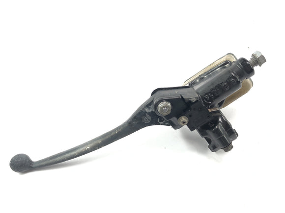 Honda GL 500 Silversching PC02 [1982] - Тормочный цилиндр Основной тормозный цилиндр на рычаге переднего тормоза