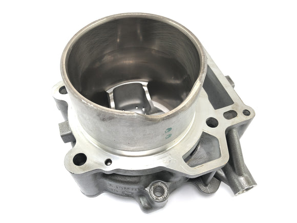 Aprilia SL 1000 Falco PA [2000] - Cilindro con pistones en la parte posterior