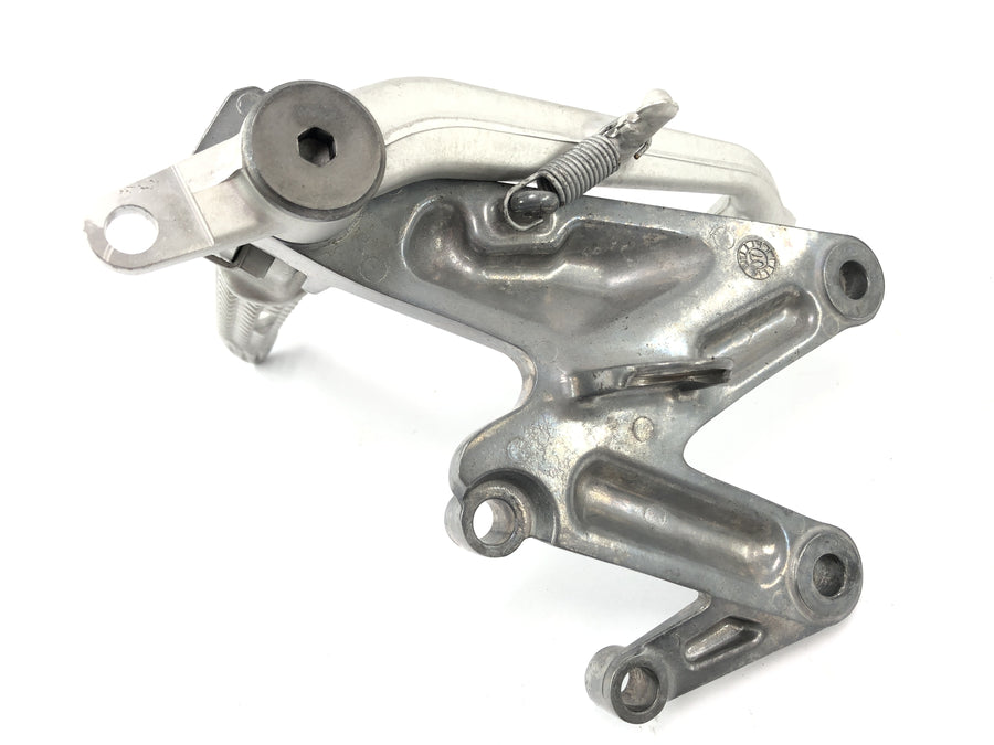 Triumph Street Triple R 675 D67LD [2010] - footrest system driver footrest right with brempedal