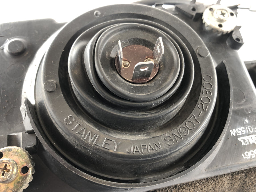 Suzuki Bandit 1200 GV75A [1998] - Scheinwerfer