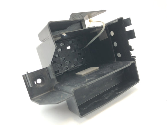 Suzuki VZ 1500 WVCU [2011] - Batteriboxhållare batterihus