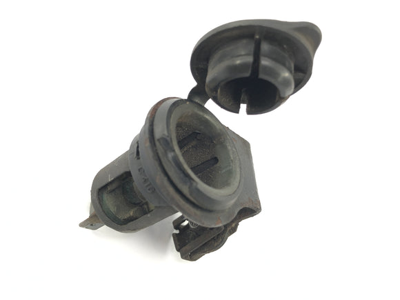 Moto Guzzi California 1100 EV KD [2002] - Curve Socket 12 Volts