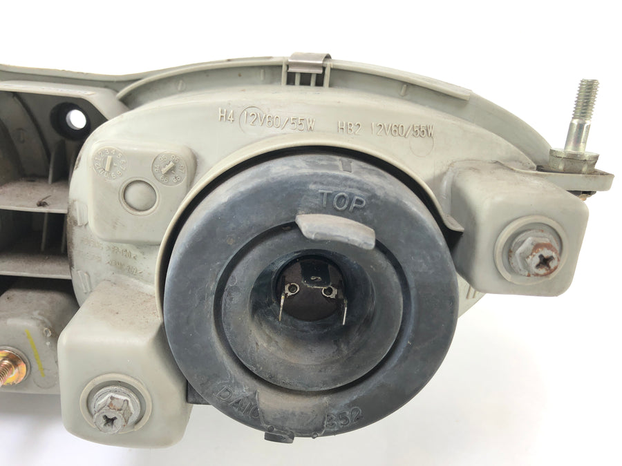 Triumph Daytona 955i T595 [1999] - Scheinwerfer