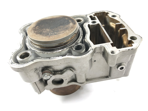 Honda XRV 750 Africa Twin RD04 [1990] - Zylinder mit Kolben hinten