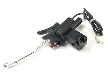 KTM 950 SM LC8 [2008] - Käsinjarrun pumpun jarrupumppu ohjaustangon edessä