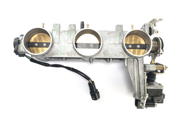 Triumph Sprint St 1050 [2005]  - スロットルバルブ注入