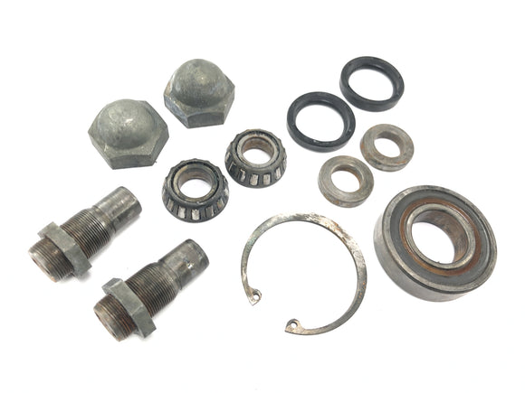 Moto Guzzi V7 Special [1971] - Schwingenlager Satz Schwingenbolzen Kegelrollenlager