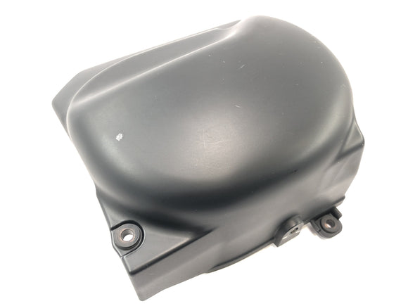 Suzuki VZ 1500 WVCU [2011] - крышка картера двигателя левая