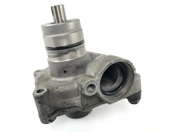 Kawasaki ZRX 1200 S ZRT20A [2002] - Alcanzamiento de la bomba de agua de la bomba de agua