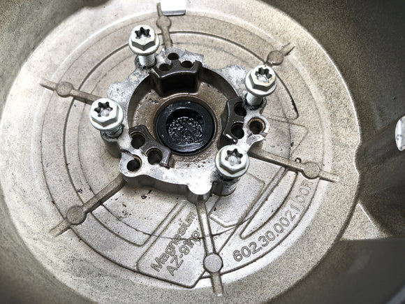 KTM 1050 Adventure [2017] - Let maskiner dækker motorisk låg