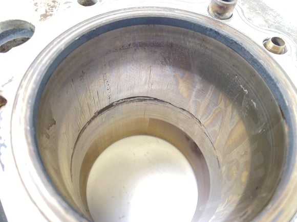 Yamaha XT 600 Z Ténéré 1vj [1986] - válec s pístem