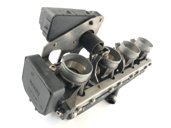 BMW K 1200 RS [2002]  - 节气门注入系统