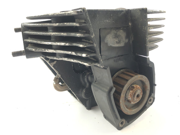 Cagiva Elefant 650 [1984] - Sylinterin pää takana