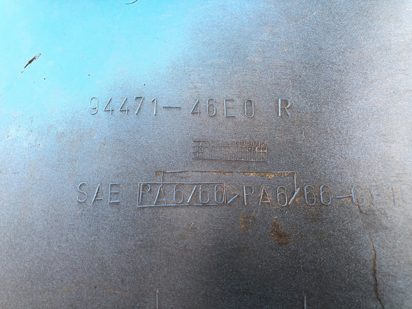 Suzuki GSX-R 1100 W GU75 C [1994] - boční panel kapotáže vpravo se škrábanci