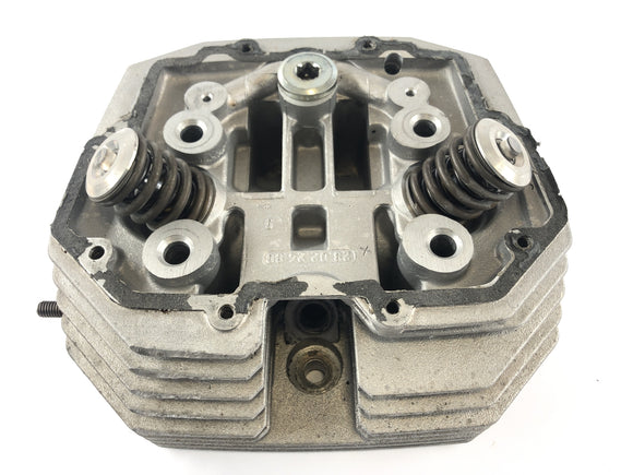 Moto Guzzi 850 Le Mans 3 VF [1986] - головка цилиндра справа и слева