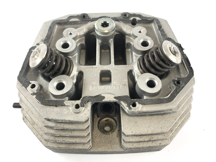 Moto Guzzi 850 Le Mans 3 VF [1986] - cylinder head on the right and left