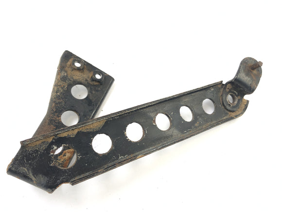 YAMAHA XT 500 1U6 [1981] - kettingbegeleiding hieronder