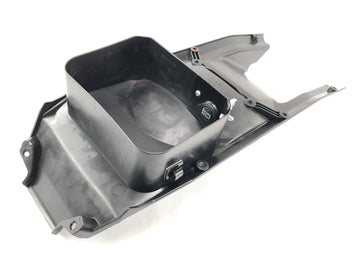 Moto Guzzi Stelvio 1200 4V [2009] - Ochrana zadní základny vnitřní základny - 0