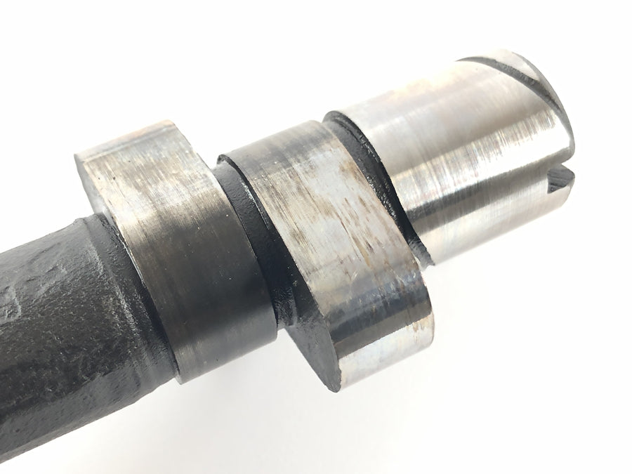 Triumph Bonneville T140V [1976] - arbre à cames à came extérieur