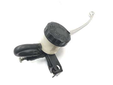 Triumph Speed ​​Triple T509 [1998] - Rempomp, handrempomp, voorwielrempomp, remhendel