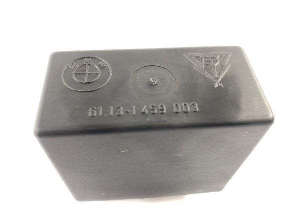 BMW K 100 RT [1988] - Dispositif de test de lampe de relais