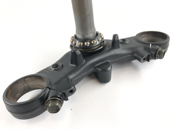 Honda CBR 900 RR SC33 [1996] - Fork Bridge ниже