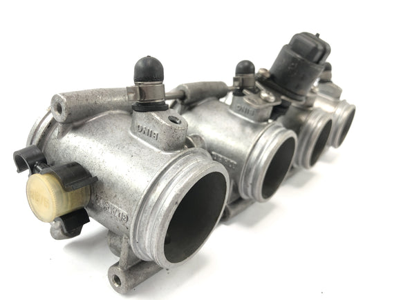 BMW K 1200 S K12S [2004] - Trilho injetor da válvula borboleta