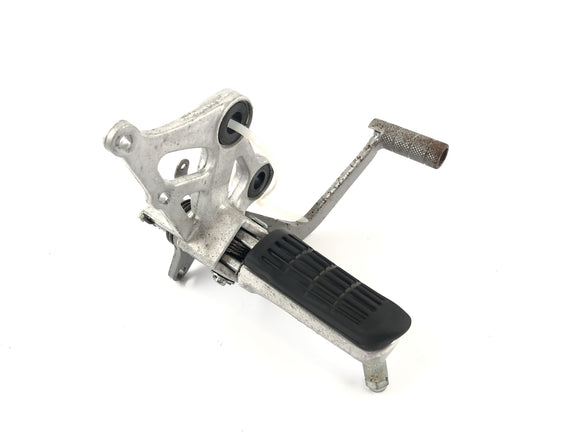 Honda CBR 1000 F SC24 [1991] - Прямо подсказка для ног с педалью тормоза