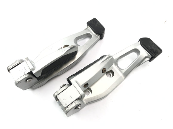 BMW R 1150 R R21 [2003]  - 右と左にホルダーを持つフットレストパロマ