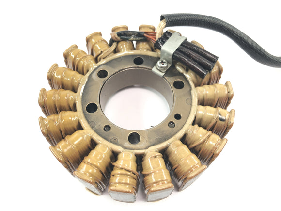 Yamaha MT 03 RM02 [2007] - Systém dobíjení rotoru alternátoru statoru