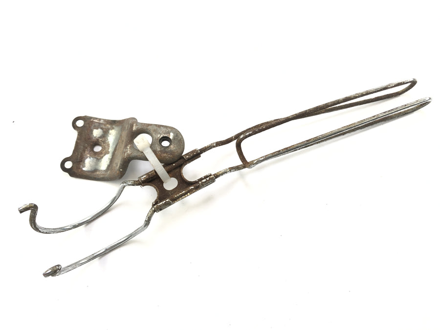 Yamaha XT 500 1U6 [1981] - Bowden Cable Guide Forhjul
