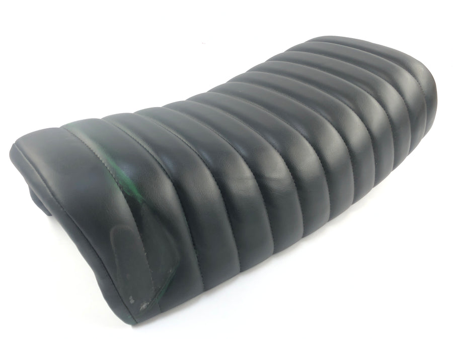 ヤマハXT 550 5Y3 [1982]  - シートベンチ