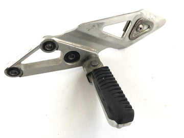 Suzuki GSX -R 1100 W GU75 C [1993] - Stuurprogramma's voetsteun met houder aan de linkerkant