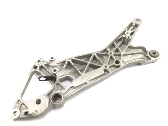 Yamaha GTS 1000 4FV [1997] - Peg retaining plate right