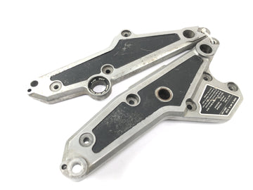 Kawasaki Z 1100 KZZ10A [1984] - Footstesthouder links en rechts