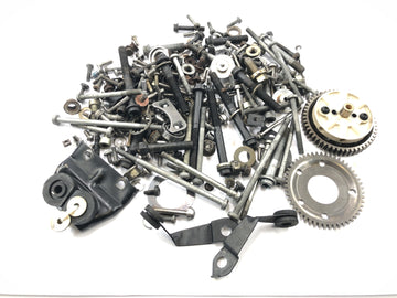 Triumph Adventurer 900 T309RT [1998] - Restteile und Schrauben Konvolut