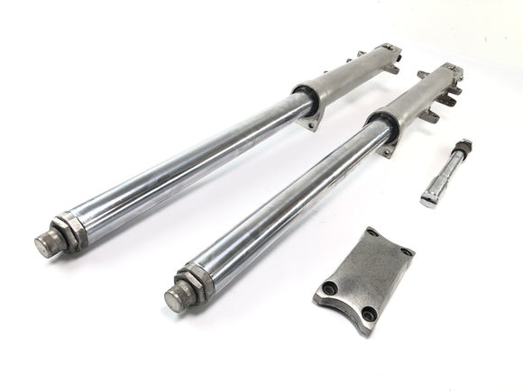 Moto Guzzi California III VY Integrale [1990] — передняя вилка с телескопической вилкой, передняя вилка с осью