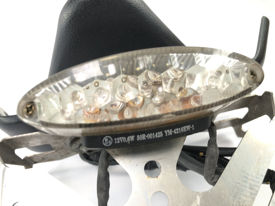 Triumph Sprint ST 1050 [2005] - registreringsskylthållare med bakljusskyltinnehavare