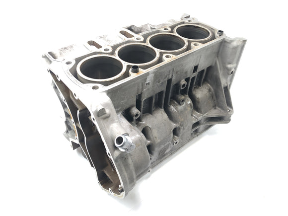 BMW K 1100 LT 100 [1994]  - ピストンズシリンダークランクケースエンジンを備えたモーターブロック