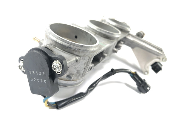 Triumph Sprint St 1050 [2005]  - スロットルバルブ注入