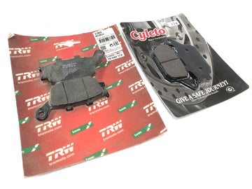 ヤマハYZF R1 RN01 [1998]  - 前面のブレーキパッド