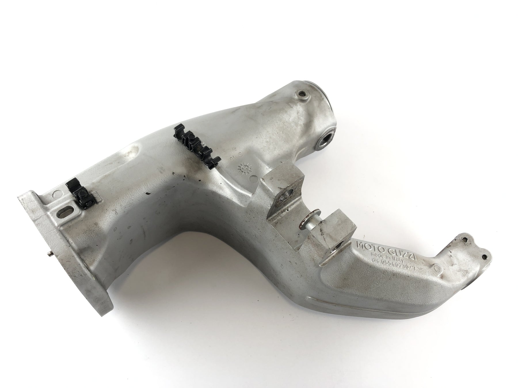 Moto Guzzi 1200 Sport [2007] - Swingarm Single-sided swingarm