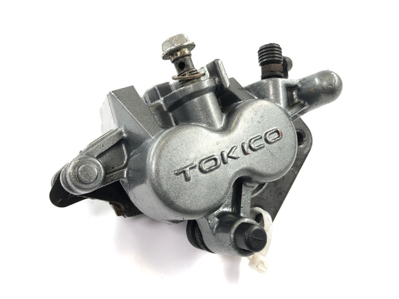 Kawasaki GPZ 1100 ZXT10E [1997] - тормозный суппорт спереди справа