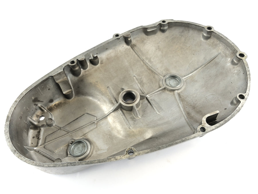Triumph Bonneville T140V [1976] - Motor lid coupling lid on the left