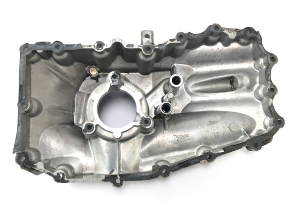 Triumph Sprint St 1050 [2005] - víko motoru olejové pánve níže