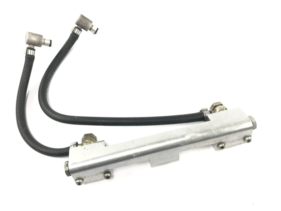 TRIUMPH DAYTONA 955I T595 [1998] - Polttoaineenjakelijan polttoainekiskon polttoainekisko