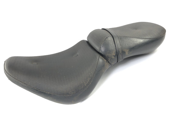 川崎vn 800 Classic [2000]  - 带磨损迹象的长凳