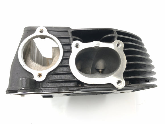 Moto Guzzi Stelvio 1200 4V [2009] - cylinder head on the right