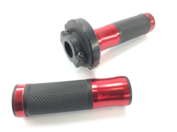 Honda NSR 125 JC22 [1998] - Gasgrand Handle Motorcycle Handle Cheanbar Rukojeť vpravo a levá sada