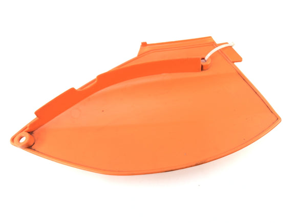 KTM LC4 640 EGS [2004] - Side Cladding Right Cladding